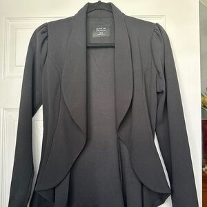 Beautiful fitted blazer, black.  Like new!
